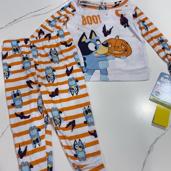 Bluey • Toddler Halloween Pajama Set - Picture 1 of 4